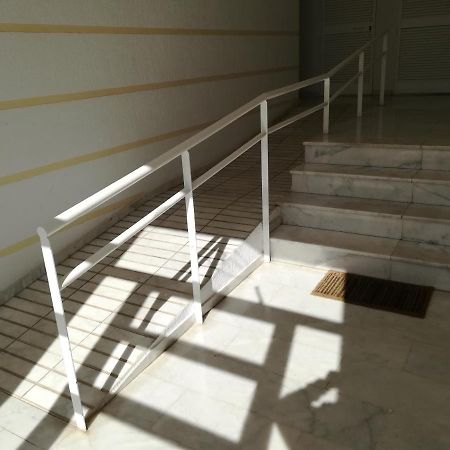 Apartamento 60 M2 En La Playa Torre de Benagalbon Bagian luar foto