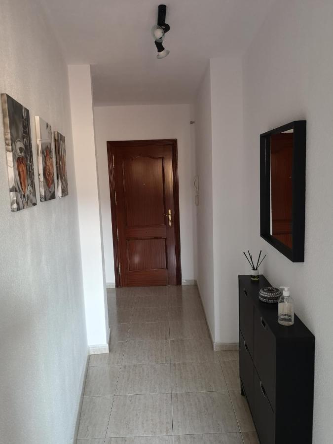 Apartamento 60 M2 En La Playa Torre de Benagalbon Bagian luar foto