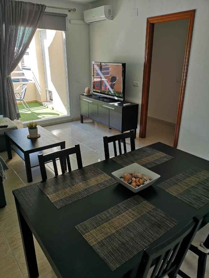 Apartamento 60 M2 En La Playa Torre de Benagalbon Bagian luar foto