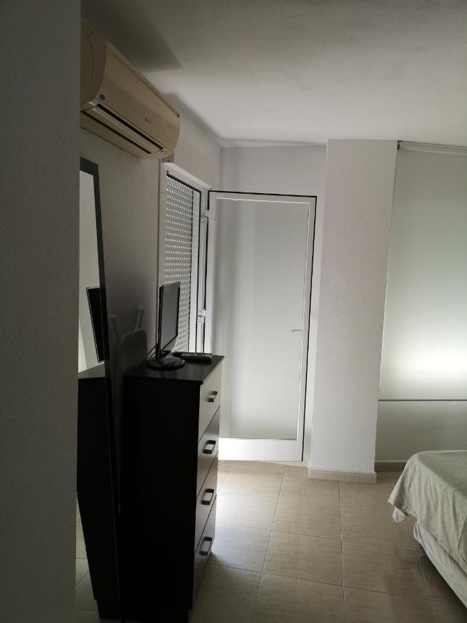 Apartamento 60 M2 En La Playa Torre de Benagalbon Bagian luar foto